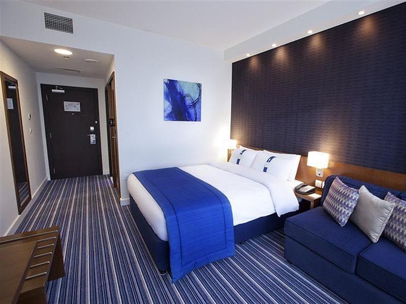 Holiday Bahrain Hotel Manama Eksteriør billede