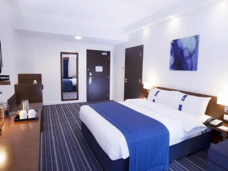 Holiday Bahrain Hotel Manama Eksteriør billede