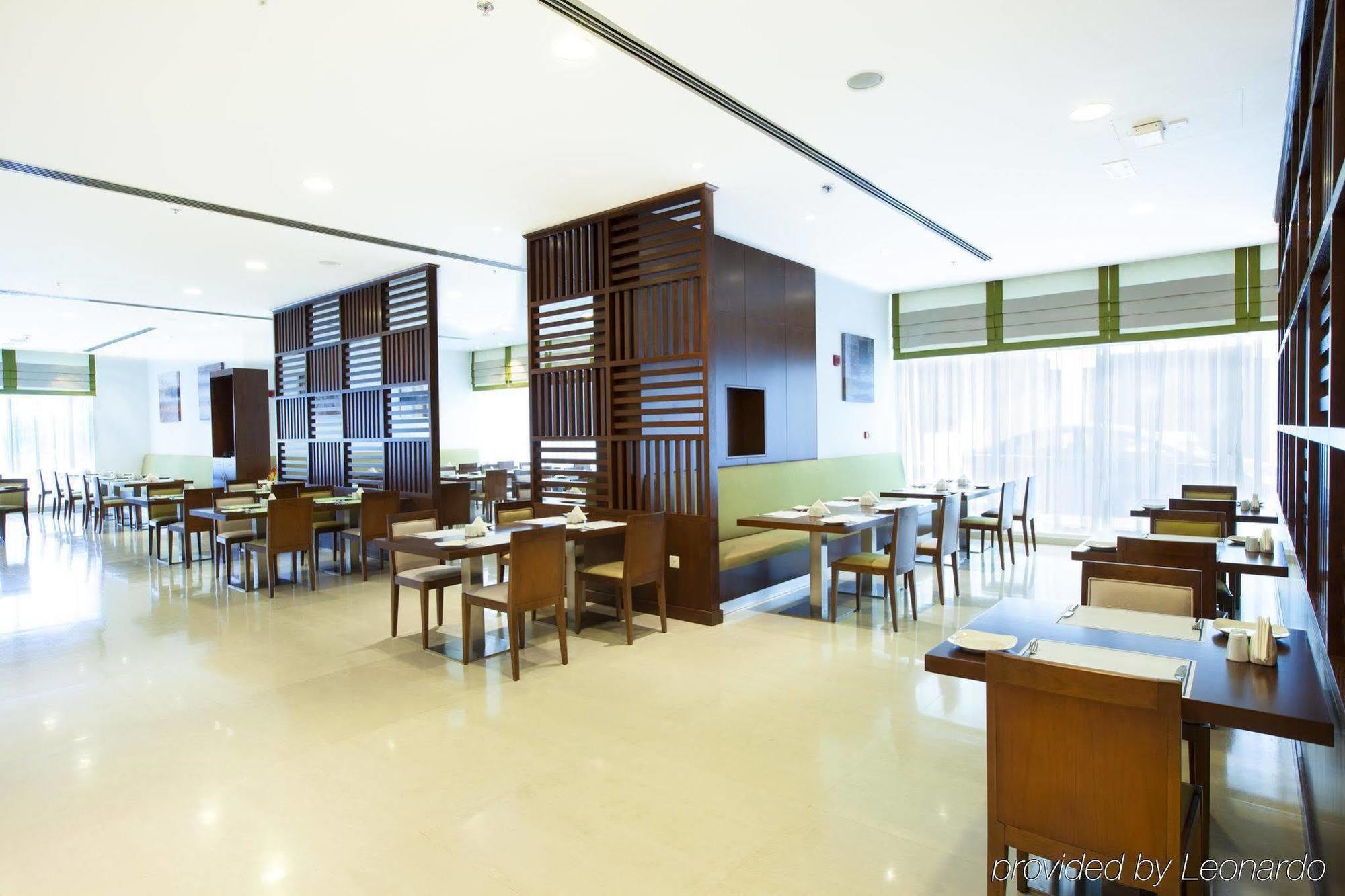 Holiday Bahrain Hotel Manama Eksteriør billede