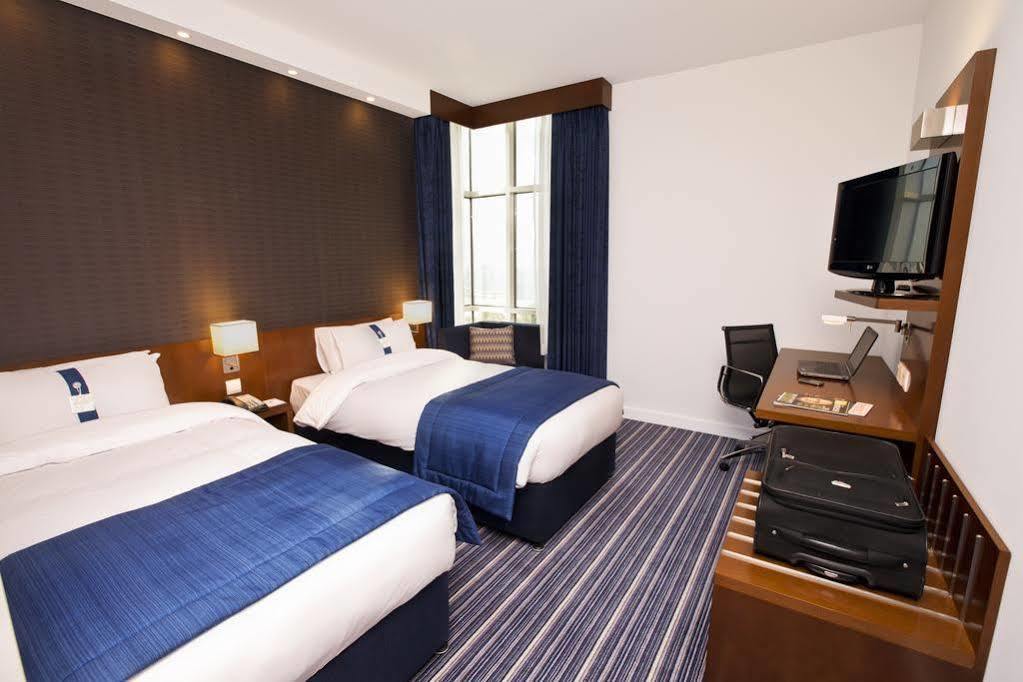 Holiday Bahrain Hotel Manama Værelse billede